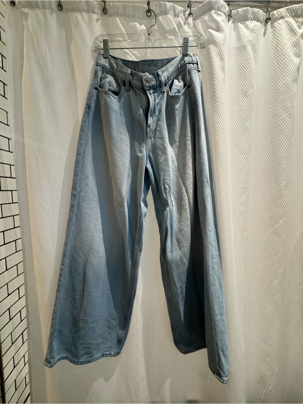 Old Navy Light Blue Drapey Denim Wide-Leg Jeans